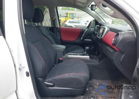 2023 Toyota Tacoma Sr5 V6 z USA, uszkodzony, nr VIN 3TMCZ5AN2PM554822